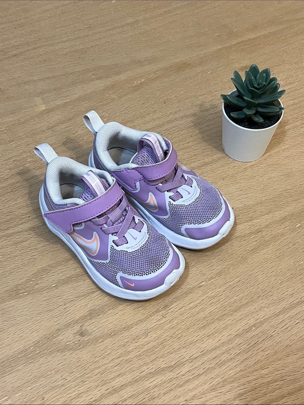 Nike Cosmic Toddler Runners size 7t